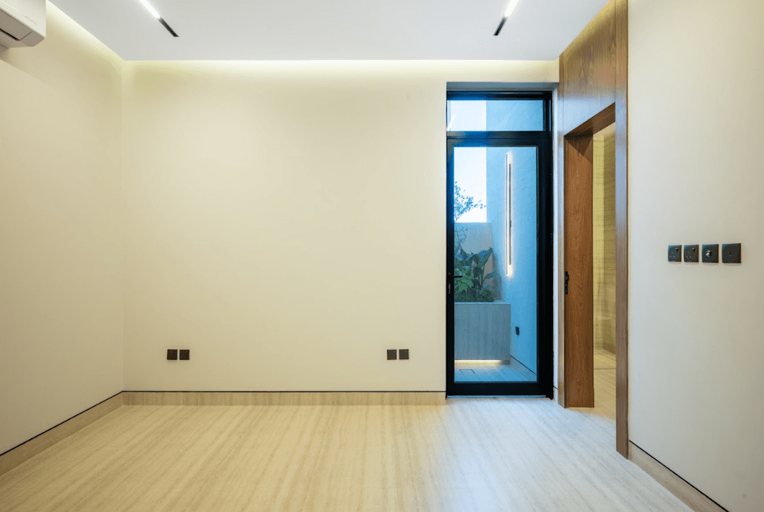 رحب النرجس 105 - صورة 4